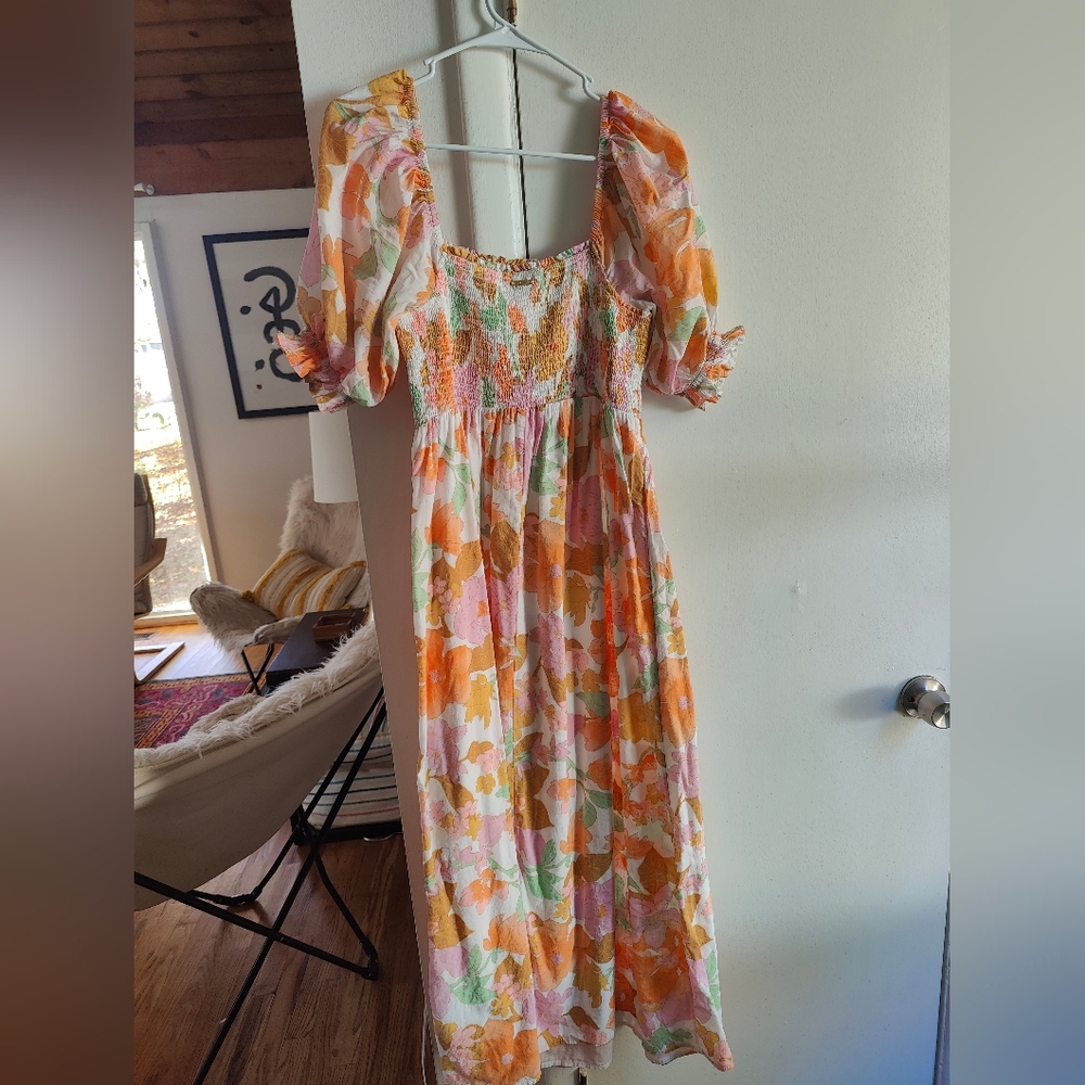 Billabong Floral Puff Sleeve Maxi Dress - Picture 2 of 3